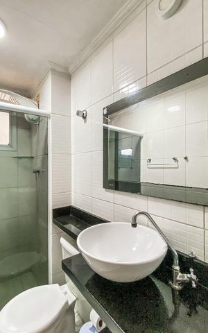 Apartamento à venda com 57m², 2 quartos e 1 vaga Apartamento à venda com 57m², 2 quartos e 1 vagaBanheiro