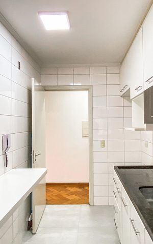 Apartamento à venda com 57m², 2 quartos e 1 vaga Apartamento à venda com 57m², 2 quartos e 1 vagaCozinha