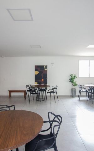 Apartamento para alugar com 44m², 2 quartos e 1 vaga Apartamento para alugar com 44m², 2 quartos e 1 vagaÁrea comum - Salão de festas
