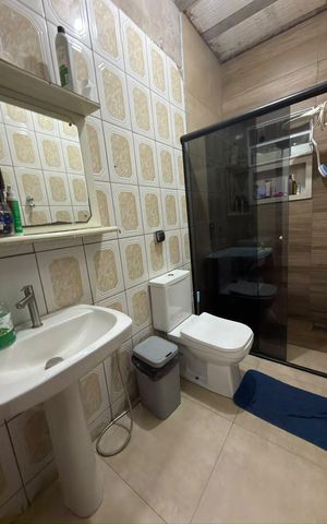Casa à venda com 250m², 3 quartos e 4 vagas