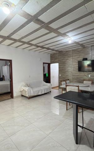 Casa à venda com 250m², 3 quartos e 4 vagas