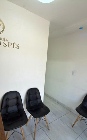 Casa à venda com 250m², 3 quartos e 4 vagas
