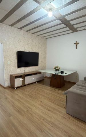 Casa à venda com 250m², 3 quartos e 4 vagas