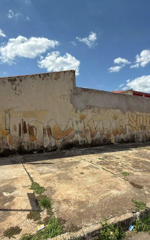 Casa à venda com 250m², 3 quartos e 4 vagas