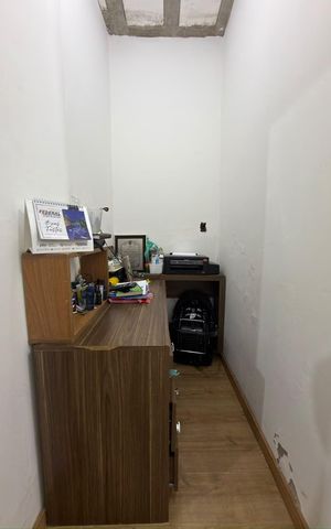 Casa à venda com 250m², 3 quartos e 4 vagas