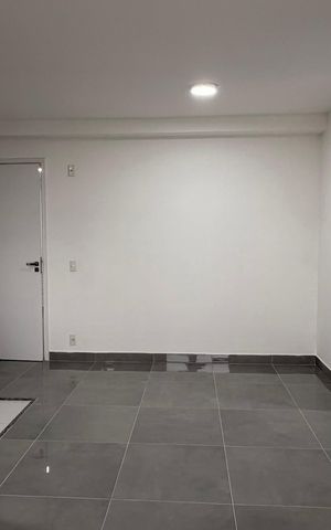 Apartamento para alugar com 58m², 2 quartos e 1 vaga Apartamento para alugar com 58m², 2 quartos e 1 vagaSala