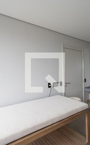 Studio à venda com 27m², 1 quarto e sem vaga Studio à venda com 27m², 1 quarto e sem vagaÁrea comum - Sala de Massagem