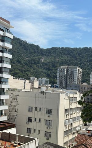 Apartamento à venda com 102m², 3 quartos e sem vaga