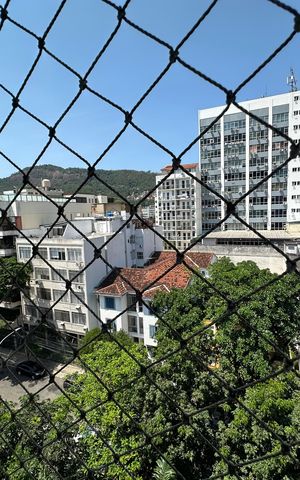 Apartamento à venda com 102m², 3 quartos e sem vaga