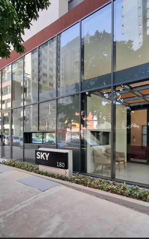 Studio à venda com 32m², 1 quarto e sem vaga Studio à venda com 32m², 1 quarto e sem vagaFachada