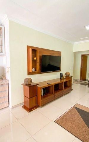 Casa à venda com 250m², 4 quartos e 4 vagasSala