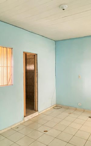 Casa para alugar com 30m², 1 quarto e sem vaga Casa para alugar com 30m², 1 quarto e sem vagaSala