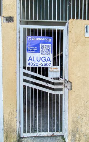 Casa para alugar com 30m², 1 quarto e sem vaga Casa para alugar com 30m², 1 quarto e sem vagaFachada