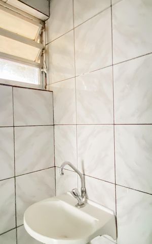 Casa para alugar com 30m², 1 quarto e sem vaga Casa para alugar com 30m², 1 quarto e sem vagaBanheiro