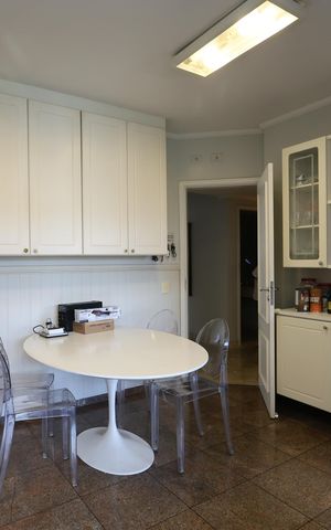 Apartamento para alugar com 288m², 3 quartos e 4 vagascozinha