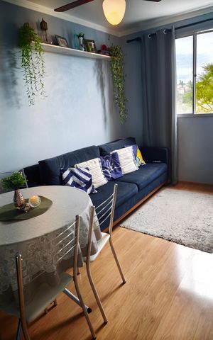 Apartamento à venda com 45m², 2 quartos e 1 vaga Apartamento à venda com 45m², 2 quartos e 1 vagaSala
