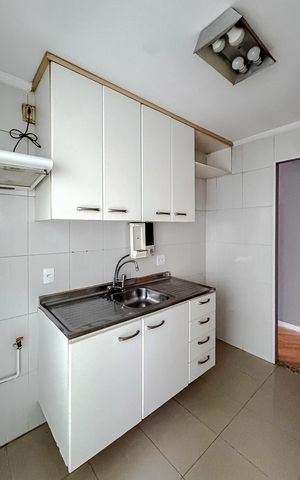Apartamento para alugar com 55m², 2 quartos e 1 vaga Apartamento para alugar com 55m², 2 quartos e 1 vagaCozinha
