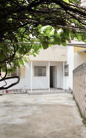 Casa para alugar com 72m², 2 quartos e 1 vaga Casa para alugar com 72m², 2 quartos e 1 vagaÁrea do barracão