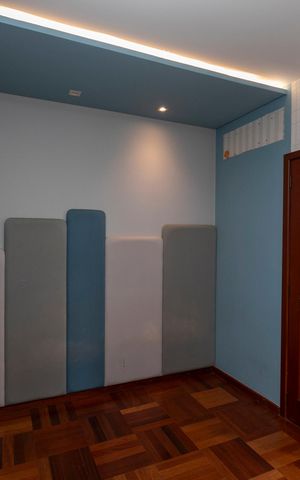 Casa de condomínio à venda com 628m², 3 quartos e 4 vagasSUITE Nº 3