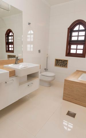 Casa de condomínio à venda com 628m², 3 quartos e 4 vagasBANHEIRO SUITE PRINCIPAL