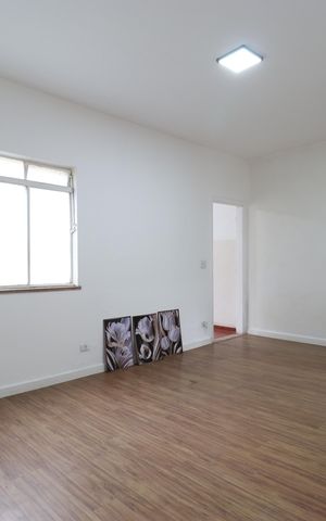 Casa para alugar com 90m², 2 quartos e sem vagaSala