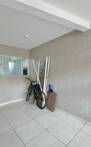 Casa para alugar com 220m², 4 quartos e 1 vaga Casa para alugar com 220m², 4 quartos e 1 vagaGaragem