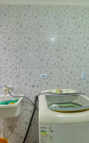 Casa para alugar com 220m², 4 quartos e 1 vaga Casa para alugar com 220m², 4 quartos e 1 vagaÁrea de Serviço