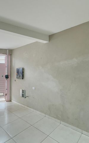 Casa para alugar com 220m², 4 quartos e 1 vaga Casa para alugar com 220m², 4 quartos e 1 vagaGaragem