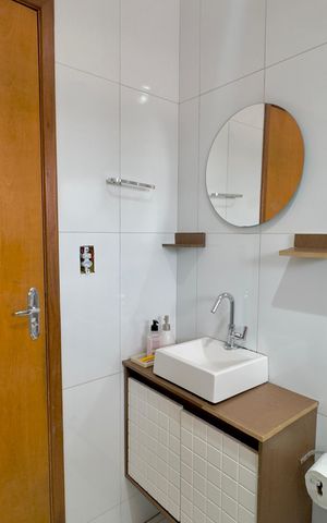 Casa para alugar com 220m², 4 quartos e 1 vaga Casa para alugar com 220m², 4 quartos e 1 vagaBanheiro 1