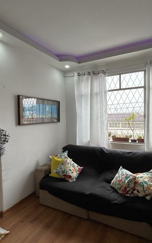 Apartamento à venda com 80m², 2 quartos e 1 vagaSala