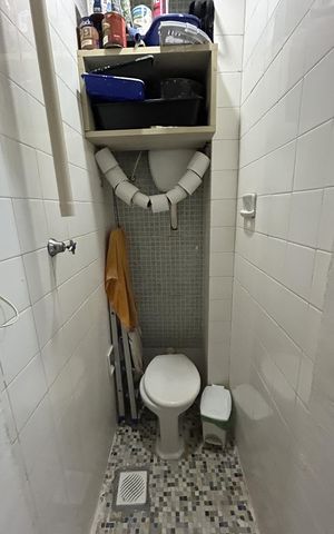 Apartamento à venda com 80m², 2 quartos e 1 vagaBanheiro de serviço