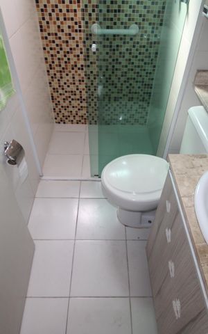 Apartamento à venda com 56m², 2 quartos e 2 vagasBanheiro 1