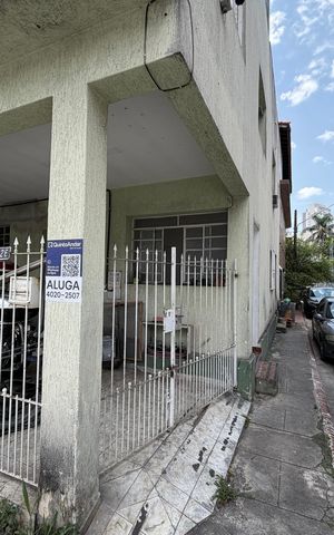 Casa de condomínio para alugar com 50m², 1 quarto e sem vagaFachada