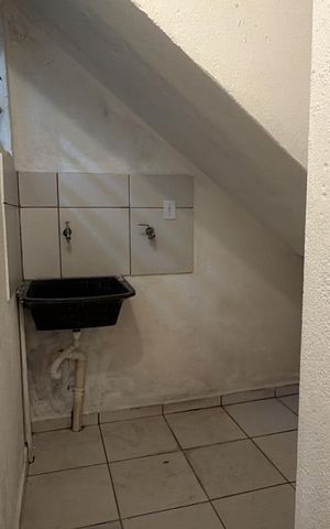 Casa de condomínio para alugar com 50m², 1 quarto e sem vagaÁrea de Serviço