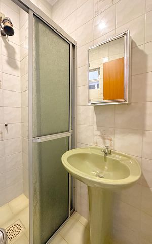 Casa para alugar com 250m², 4 quartos e 1 vagaBanheiro 3
