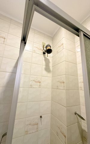 Casa para alugar com 250m², 4 quartos e 1 vagaBanheiro 3