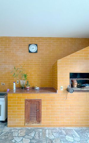 Casa para alugar com 250m², 4 quartos e 1 vagaÁrea gourmet