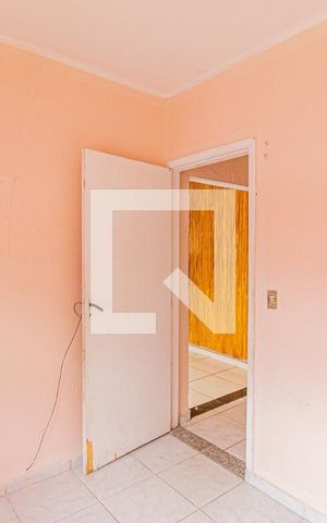 Casa à venda com 250m², 2 quartos e 1 vaga