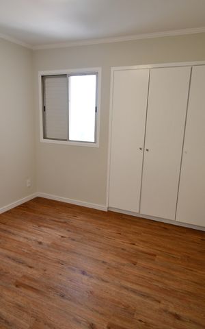 Apartamento à venda com 72m², 2 quartos e 1 vagaQuarto 2
