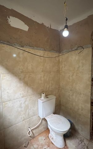 Casa à venda com 180m², 3 quartos e 2 vagas Casa à venda com 180m², 3 quartos e 2 vagasBanheiro da Suíte