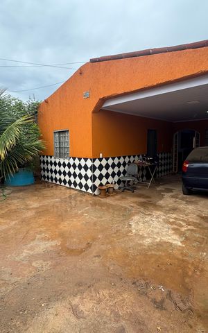 Casa à venda com 180m², 3 quartos e 2 vagas Casa à venda com 180m², 3 quartos e 2 vagasGaragem