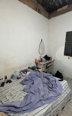 Casa à venda com 180m², 3 quartos e 2 vagas Casa à venda com 180m², 3 quartos e 2 vagasQuarto 2