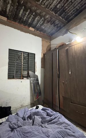 Casa à venda com 180m², 3 quartos e 2 vagas Casa à venda com 180m², 3 quartos e 2 vagasQuarto 2