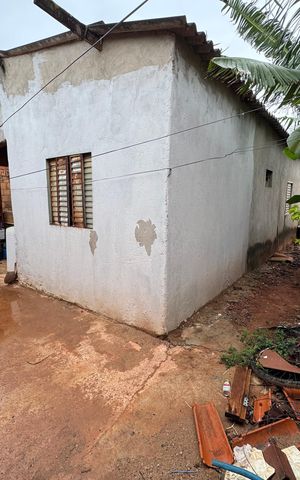 Casa à venda com 180m², 3 quartos e 2 vagas Casa à venda com 180m², 3 quartos e 2 vagasÁrea de Serviço