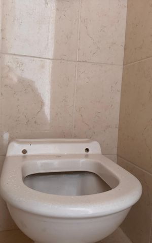 Apartamento à venda com 270m², 4 quartos e 3 vagas Apartamento à venda com 270m², 4 quartos e 3 vagasLavabo