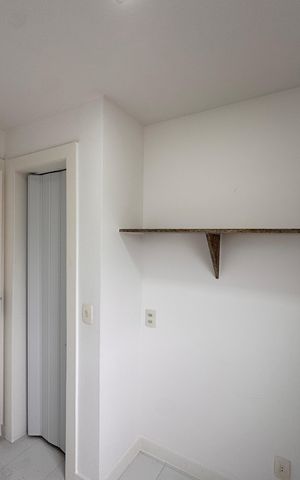 Apartamento à venda com 270m², 4 quartos e 3 vagas Apartamento à venda com 270m², 4 quartos e 3 vagasQuarto
