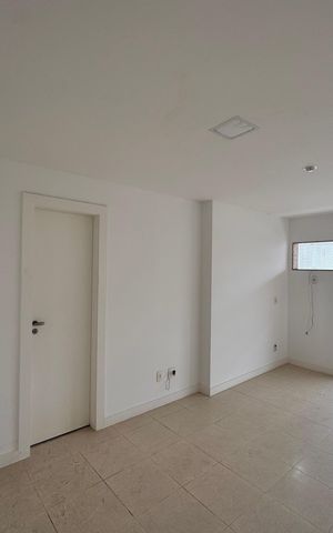Apartamento à venda com 270m², 4 quartos e 3 vagas Apartamento à venda com 270m², 4 quartos e 3 vagasSuíte 1