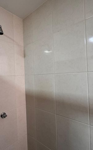 Apartamento à venda com 270m², 4 quartos e 3 vagas Apartamento à venda com 270m², 4 quartos e 3 vagasSuíte 2 - Banheiro