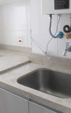 Apartamento para alugar com 72m², 2 quartos e 1 vagaÁrea de Serviço