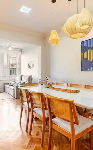 Apartamento à venda com 128m², 4 quartos e sem vaga Apartamento à venda com 128m², 4 quartos e sem vagaSala de Jantar
